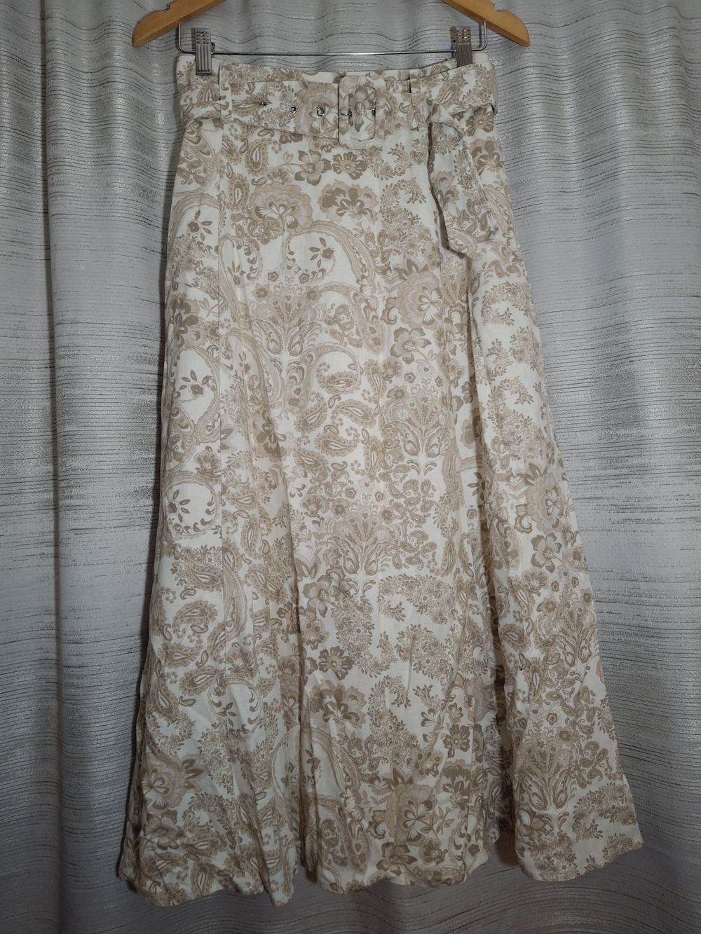 Bagatelle Neutral Paisley Belted A-Line Midi Skirt Small